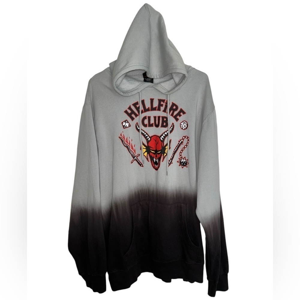 Netflix Stranger Things Hellfire Club Black Gray Ombré Pullover Hoodie Size XL